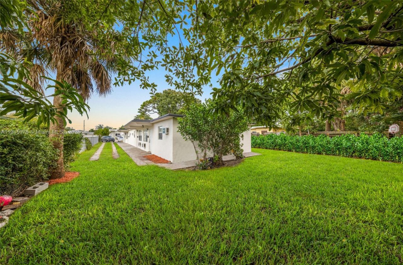 1132 NW 2nd St, Fort Lauderdale, FL 33311 Photo