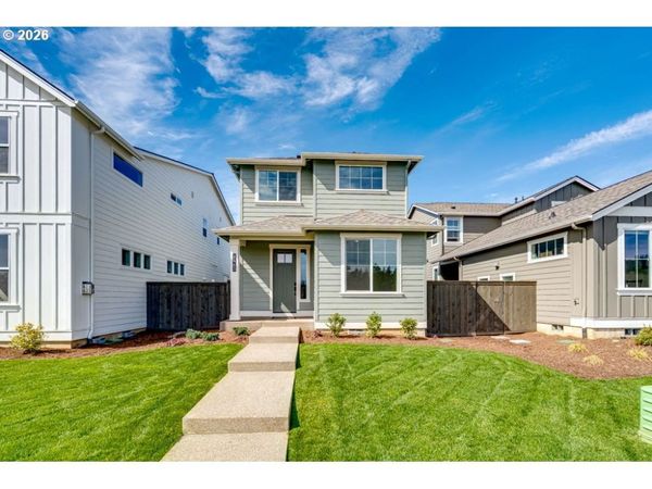 2463 N Villa RD, Newberg, OR 97132