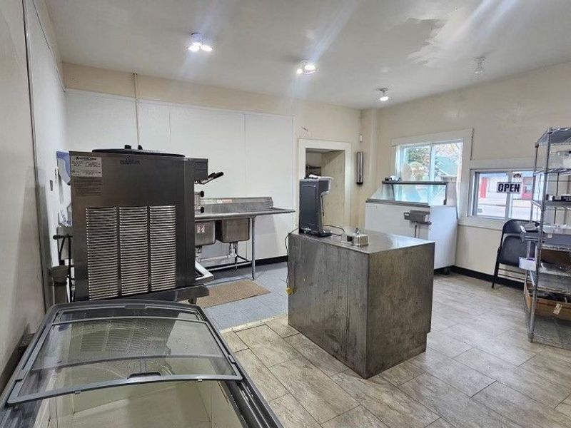 4450 Broadview Road, Cleveland, OH 44109 Photo 29