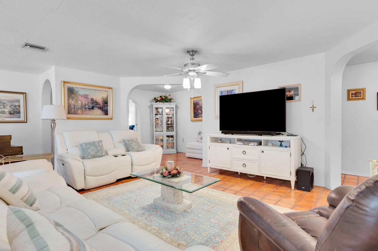 1481 Sugarloaf Boulevard, Sugarloaf, FL 33042 Photo