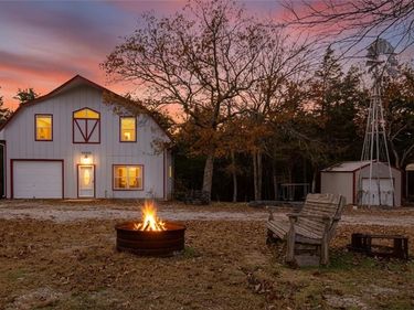 30695 UU Highway, Warsaw, MO 65355