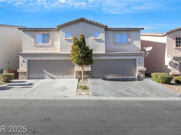 2097 Audrey Hepburn Street , Las Vegas, NV 89142