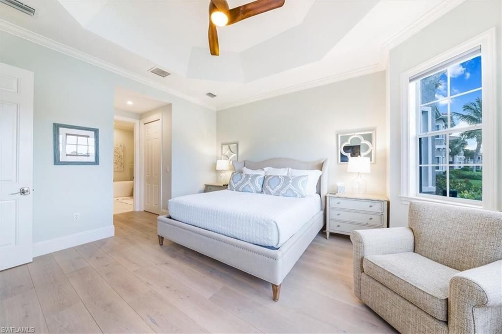 7128 Lemuria Cir, Unit 702, Naples, FL 34109 Photo