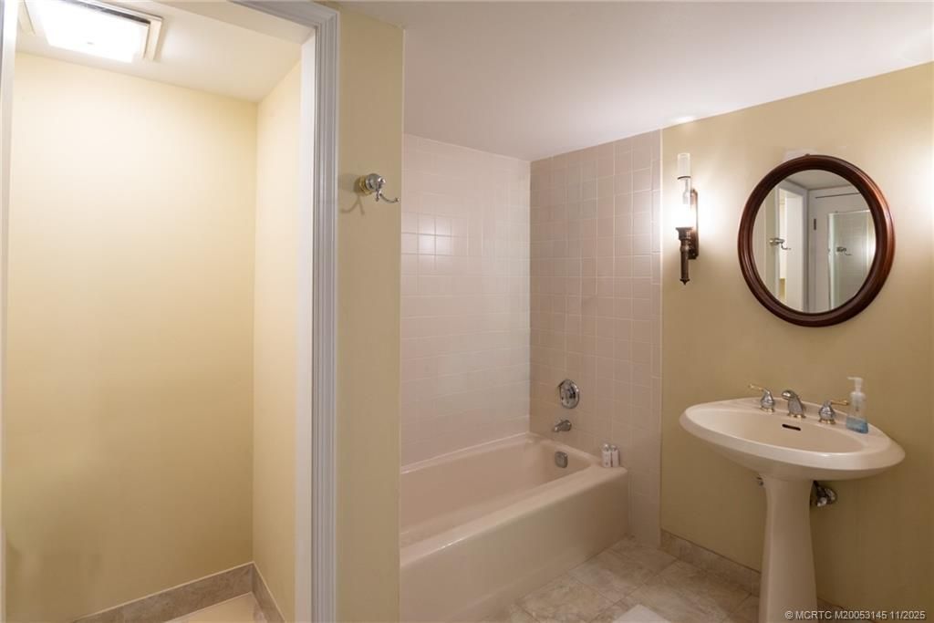 3360 SE Golf Trail N, Stuart, FL 34997 Photo