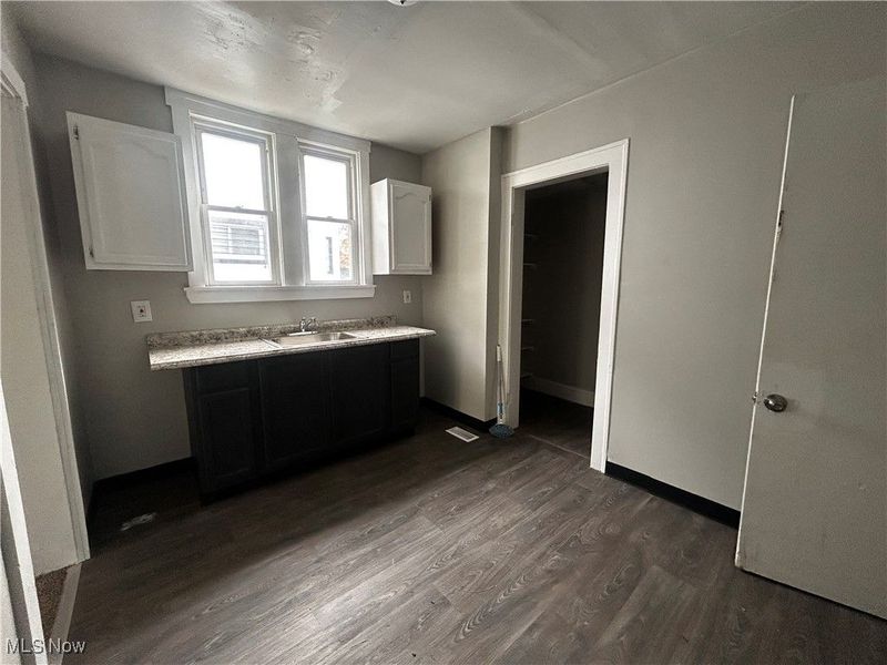 14744 Wemple Road, Cleveland, OH 44110 Photo 11