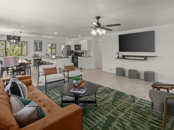 2 Southport Lane , Bella Vista, AR 72715