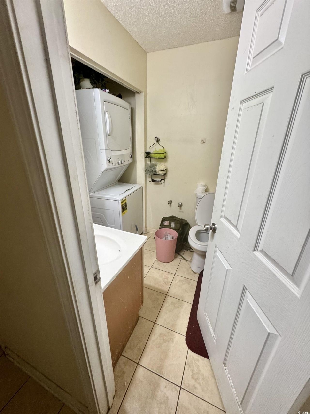 1207 Pinegrove Dr. Photo 12