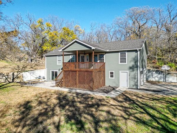 11750 46th Street, Perry, KS 66073