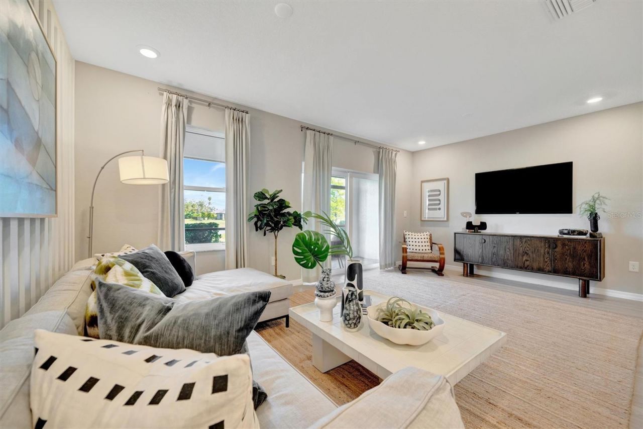 5434 Tripoli Drive, Palmetto, FL 34221 Photo