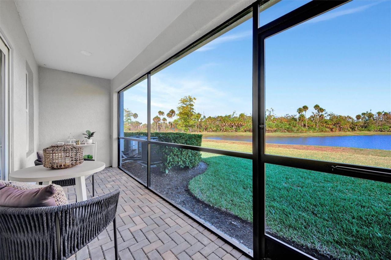 5434 Tripoli Drive, Palmetto, FL 34221 Photo