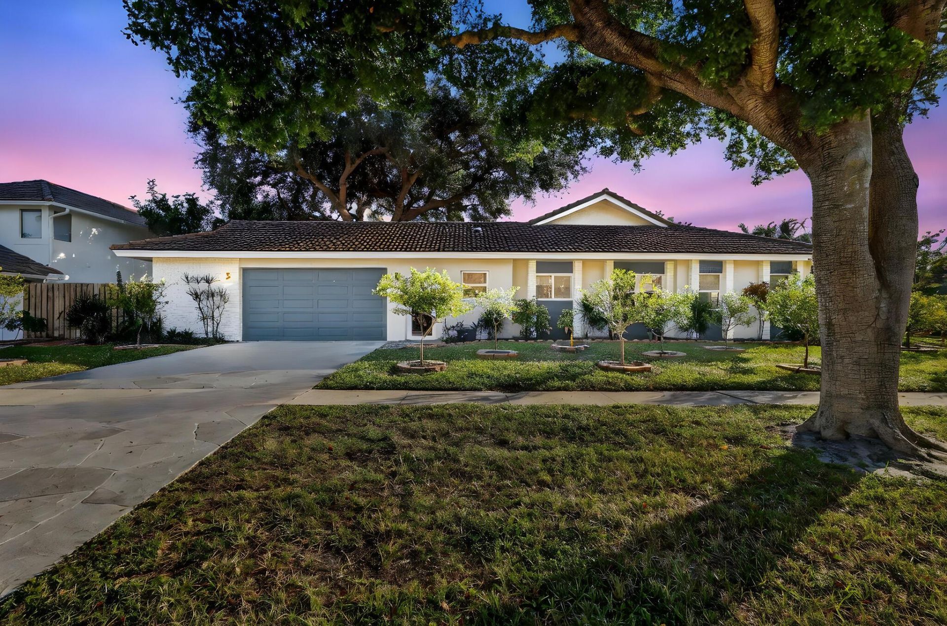 7598 W Country Club Boulevard, Boca Raton, FL 33487 Photo