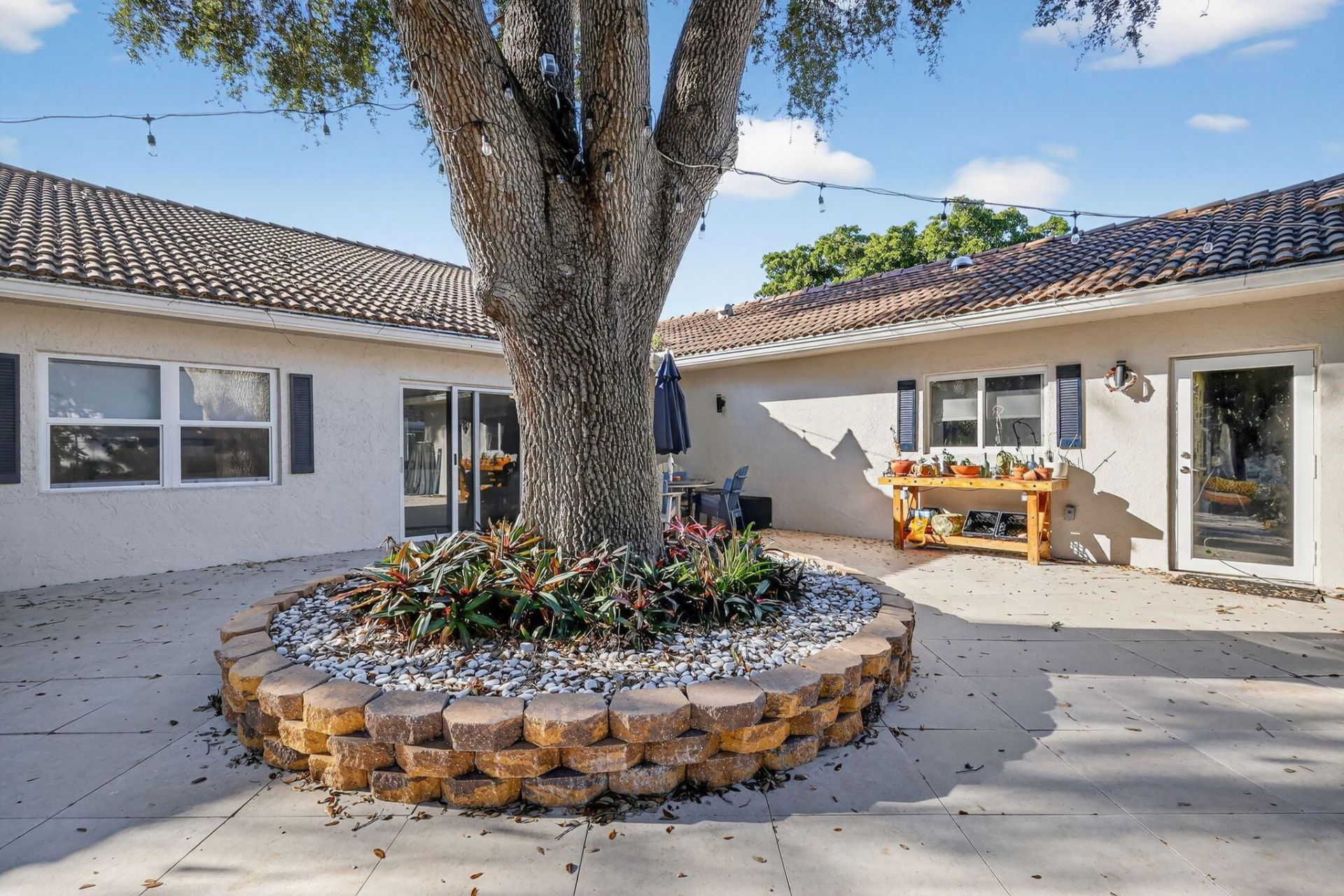 7598 W Country Club Boulevard, Boca Raton, FL 33487 Photo