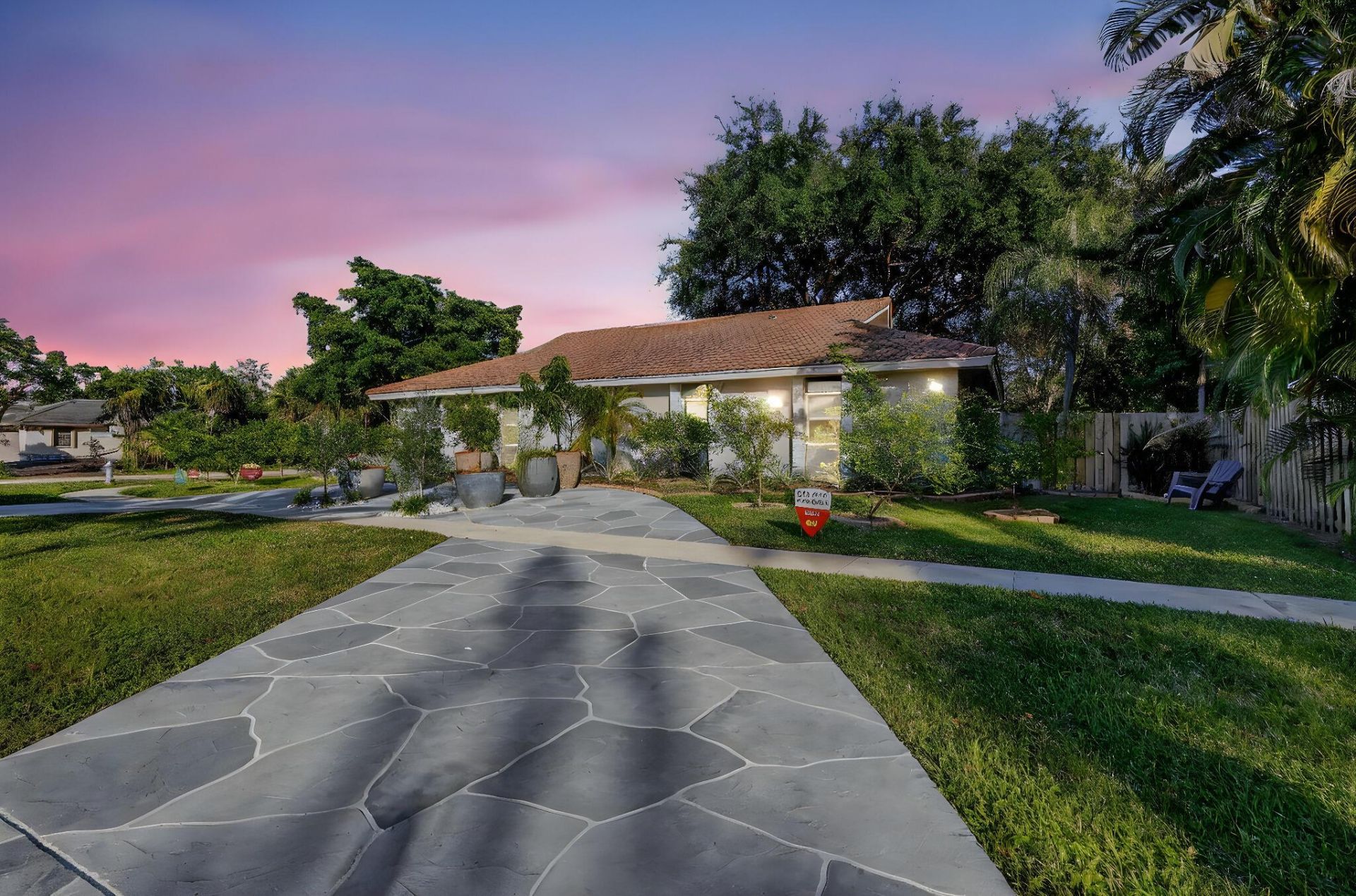 7598 W Country Club Boulevard, Boca Raton, FL 33487 Photo