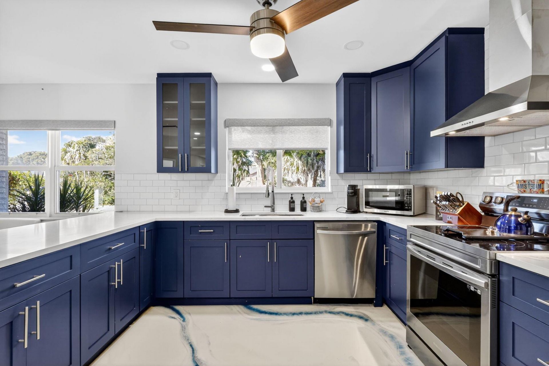 7598 W Country Club Boulevard, Boca Raton, FL 33487 Photo