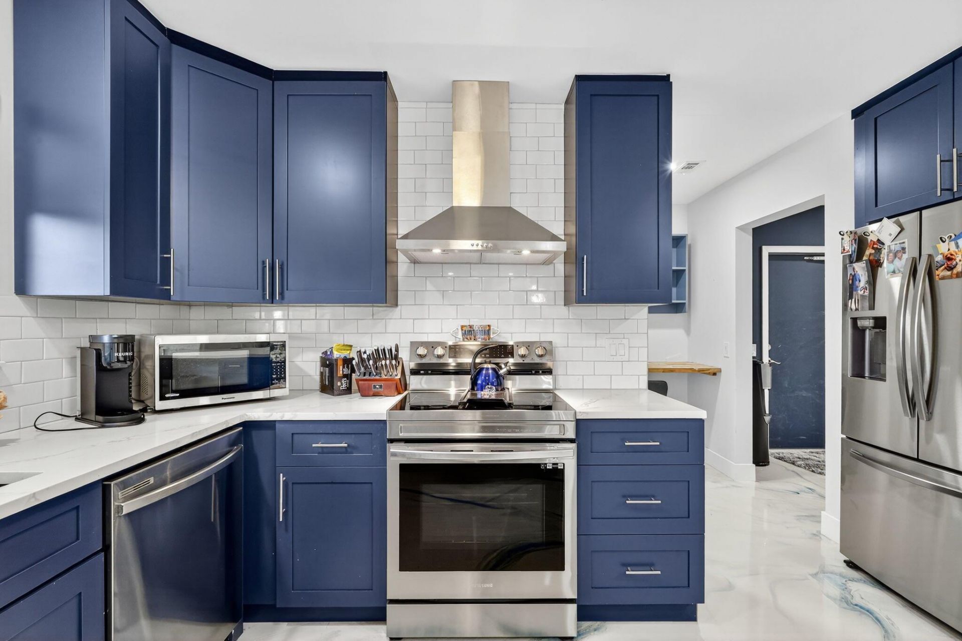 7598 W Country Club Boulevard, Boca Raton, FL 33487 Photo