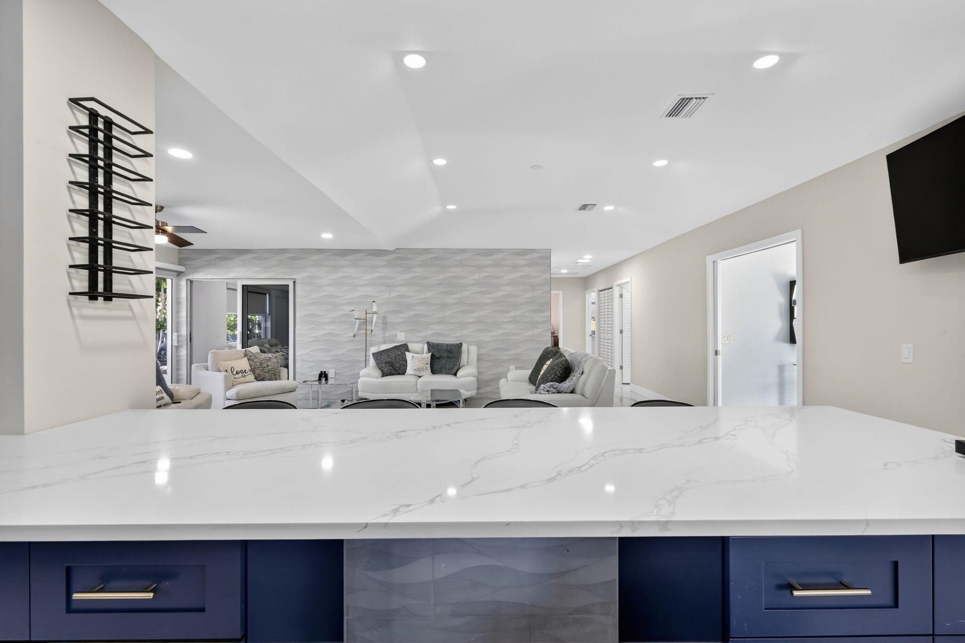 7598 W Country Club Boulevard, Boca Raton, FL 33487 Photo