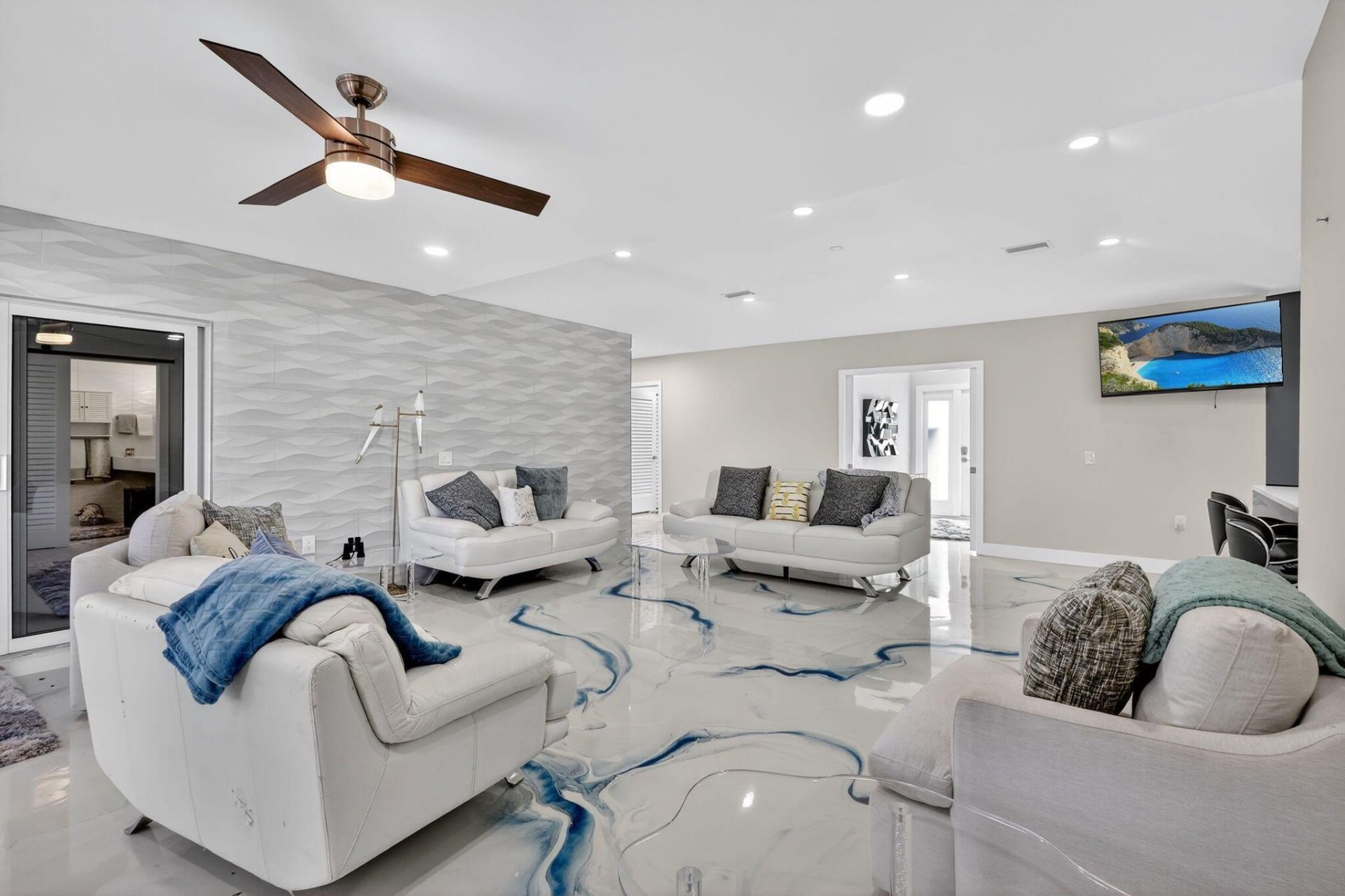 7598 W Country Club Boulevard, Boca Raton, FL 33487 Photo