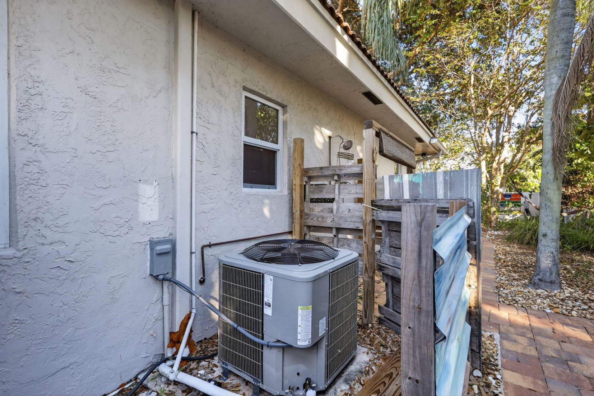 7598 W Country Club Boulevard, Boca Raton, FL 33487 Photo