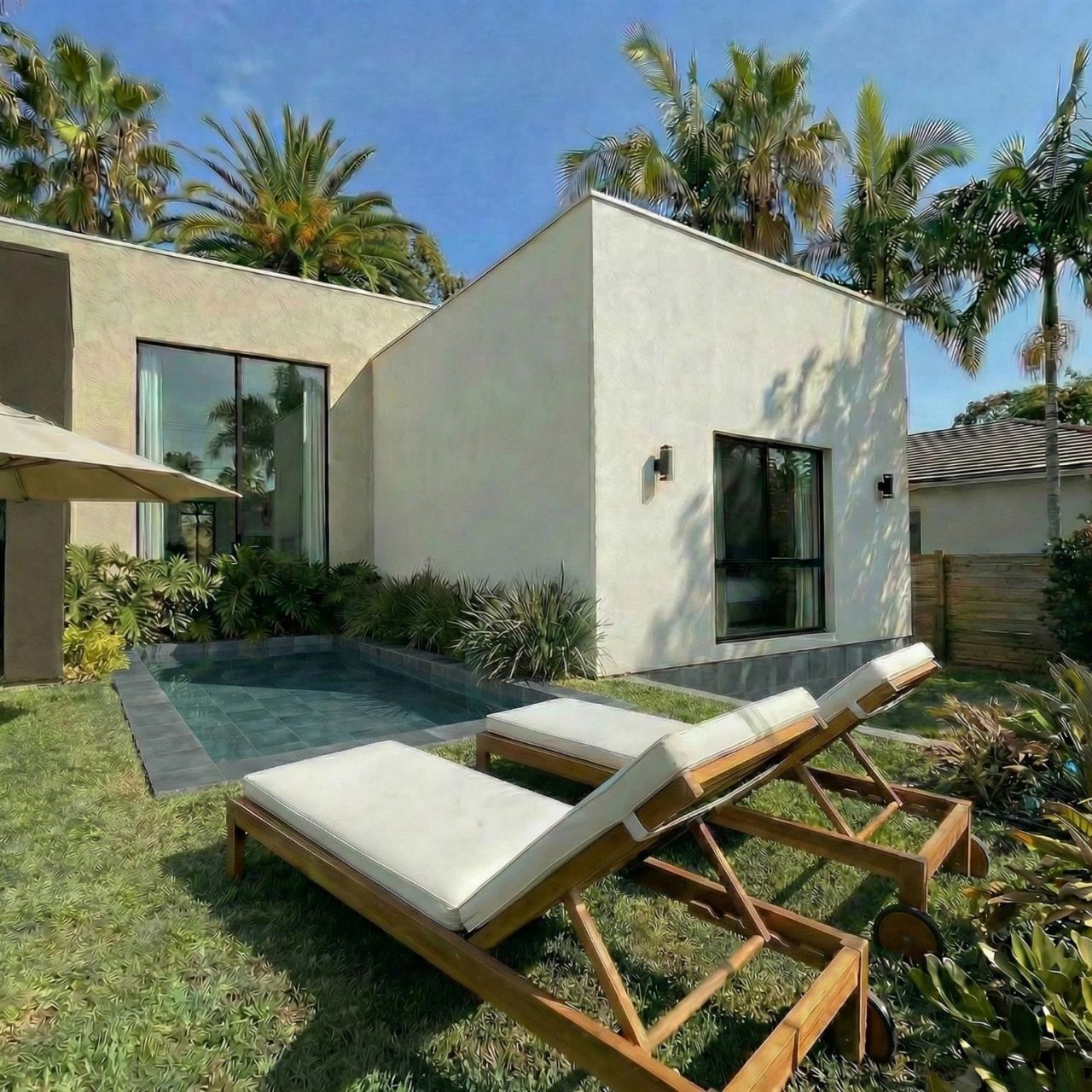 2500 NE 18th Avenue, Wilton Manors, FL 33305 Photo