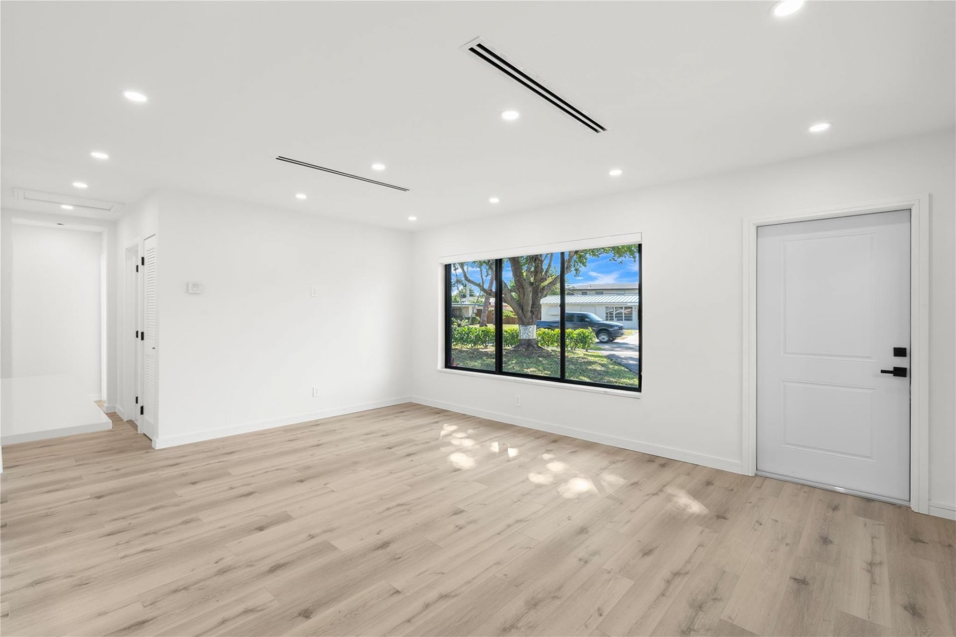 455 SW 14th Court, Pompano Beach, FL 33060 Photo