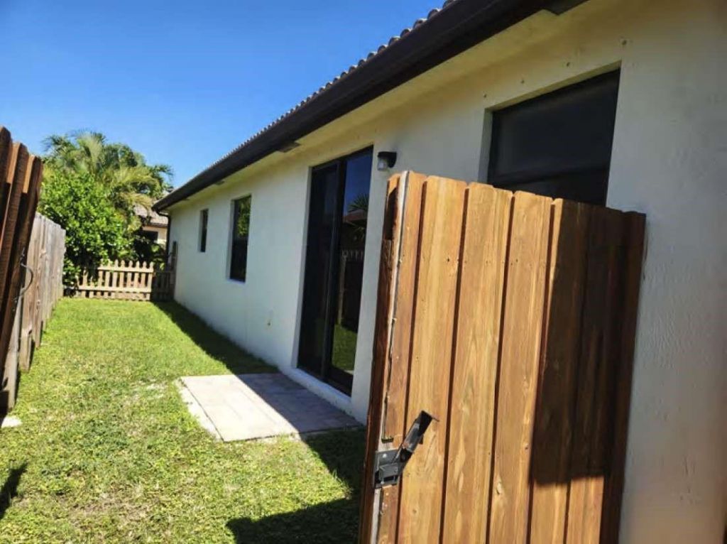 3663 SE 2nd Drive, Homestead, FL 33033 Photo