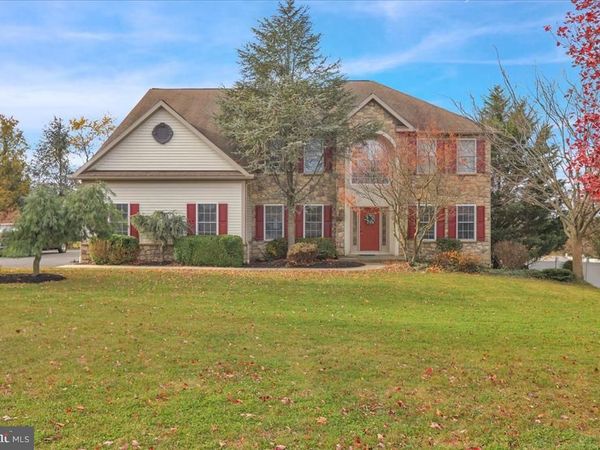 144 ROBBY DRIVE, LEESPORT, PA 19533