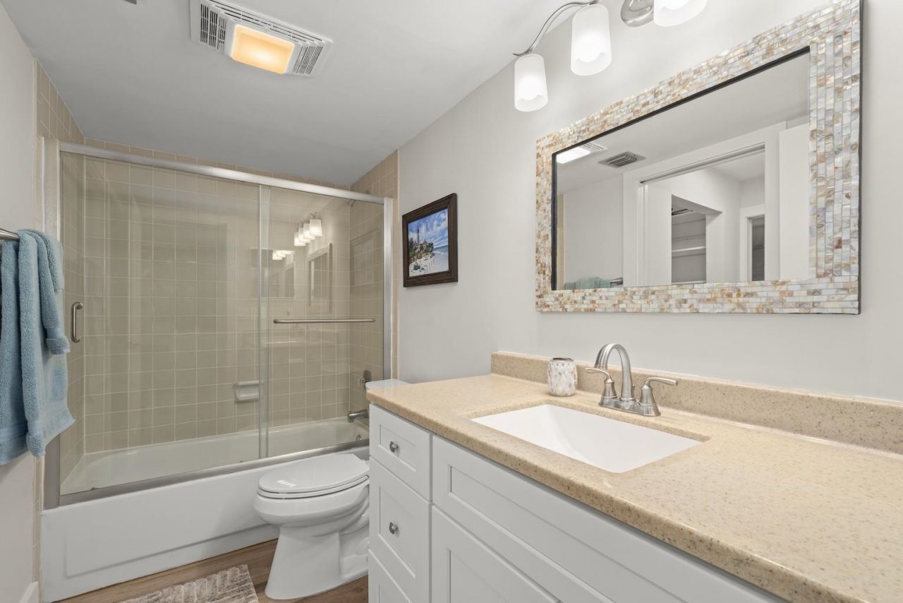 2721 W Gulf Dr, Unit 212, Sanibel, FL 33957 Photo