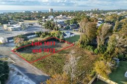 1011 30th Ave. S photo 4