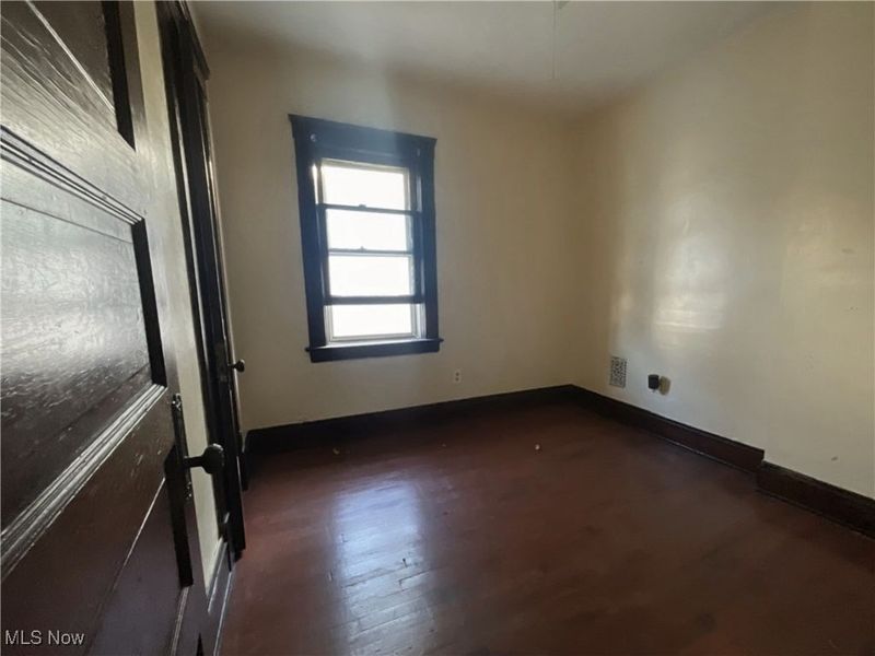 7918 Goodman Avenue, Cleveland, OH 44105 Photo 7