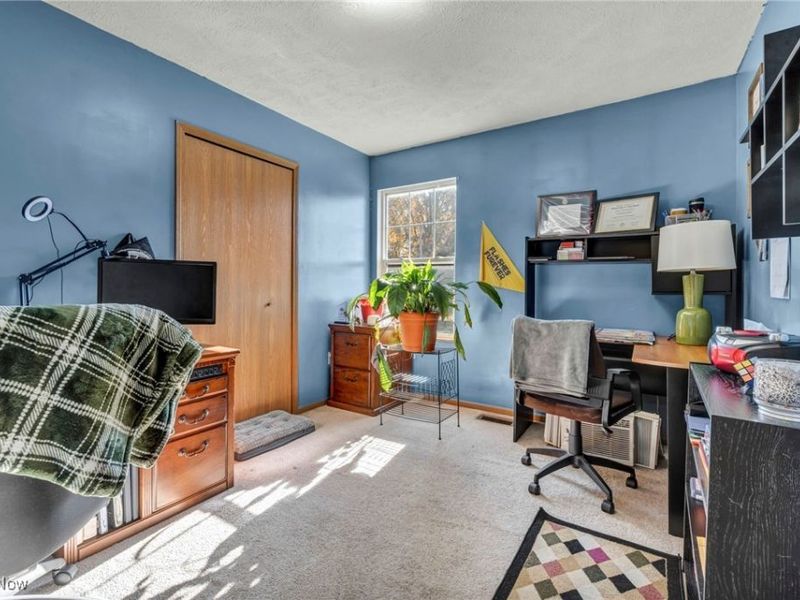 967 Russell Avenue, Akron, OH 44307 Photo 24