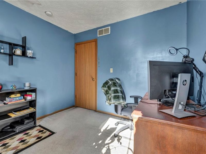 967 Russell Avenue, Akron, OH 44307 Photo 25