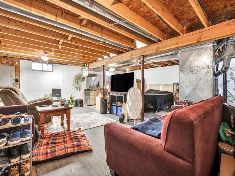 967 Russell Avenue, Akron, OH 44307 Photo 26