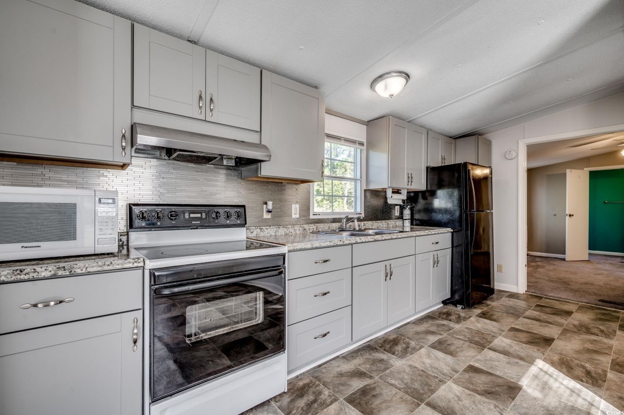 1304 Oscar Rd. Photo 9