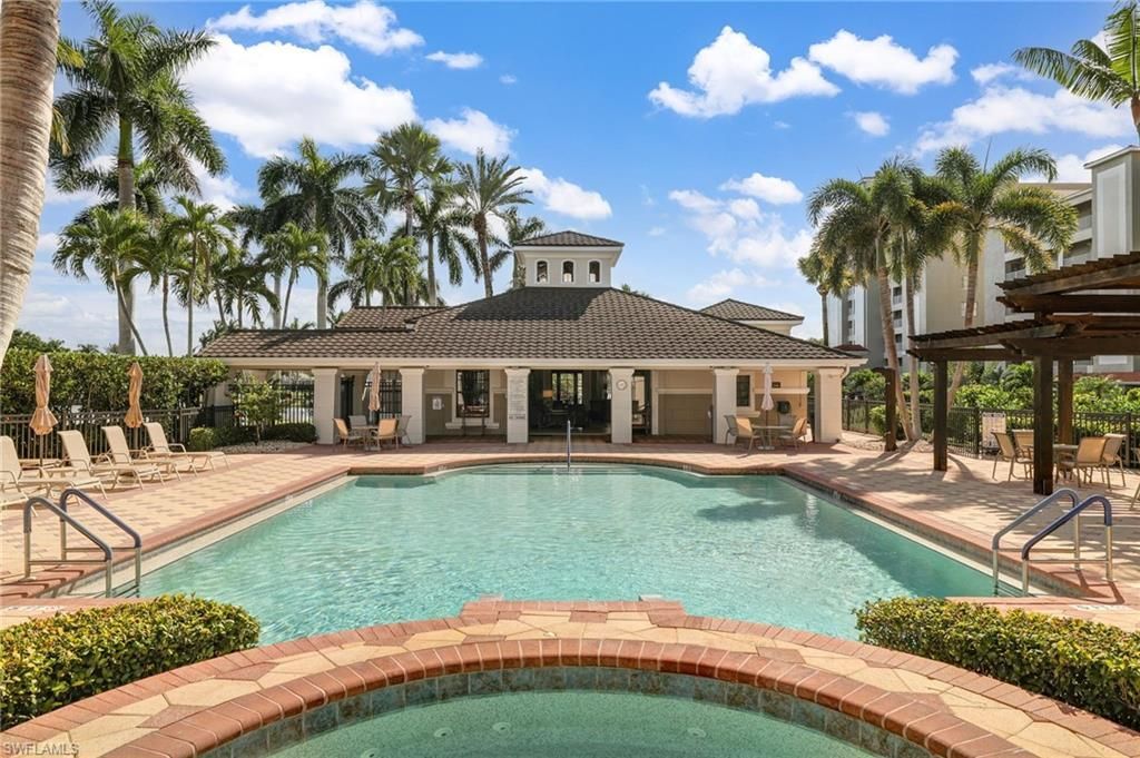11620 Court Of Palms, Unit 303, Fort Myers, FL 33908 Photo