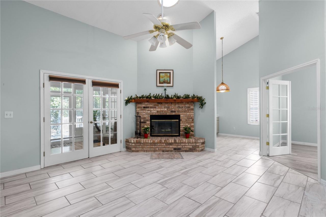 734 Pine Shores Circle, New Smyrna Beach, FL 32168 Photo