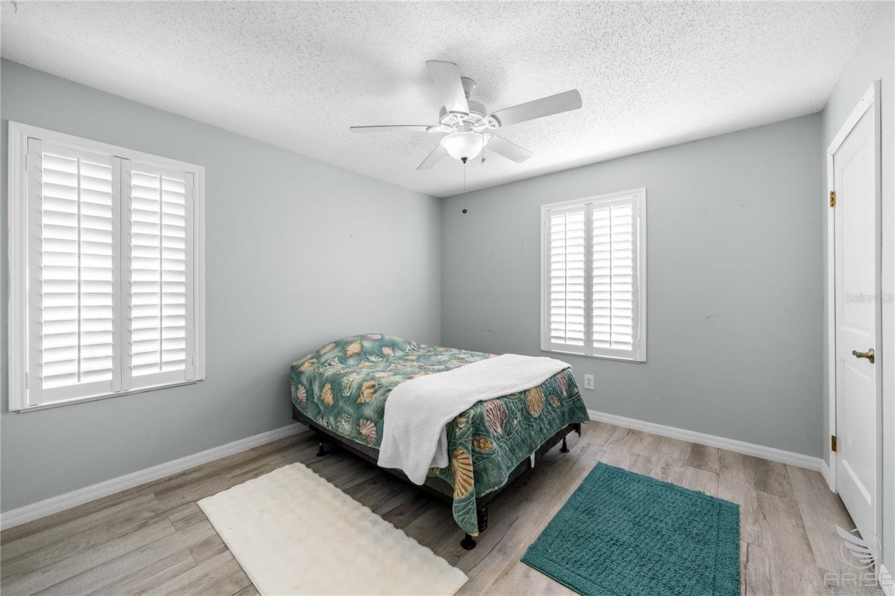 734 Pine Shores Circle, New Smyrna Beach, FL 32168 Photo