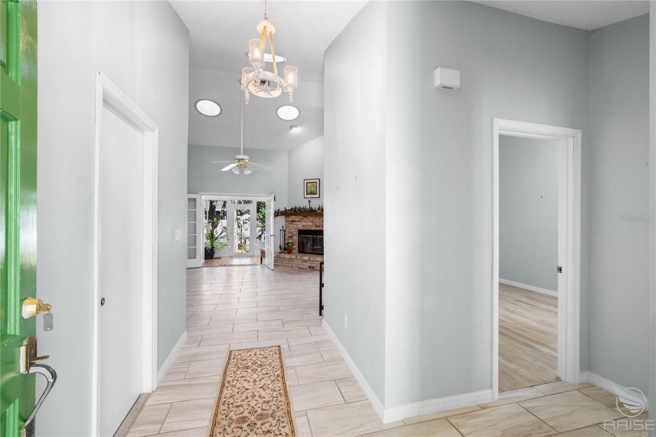 734 Pine Shores Circle, New Smyrna Beach, FL 32168 Photo