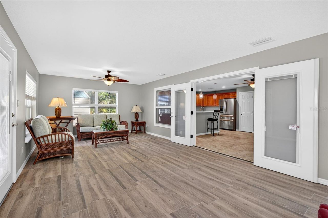 201 N West Street, Interlachen, FL 32148 Photo