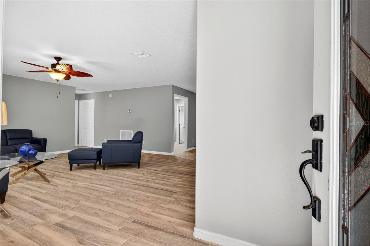 201 N West Street, Interlachen, FL 32148 Photo