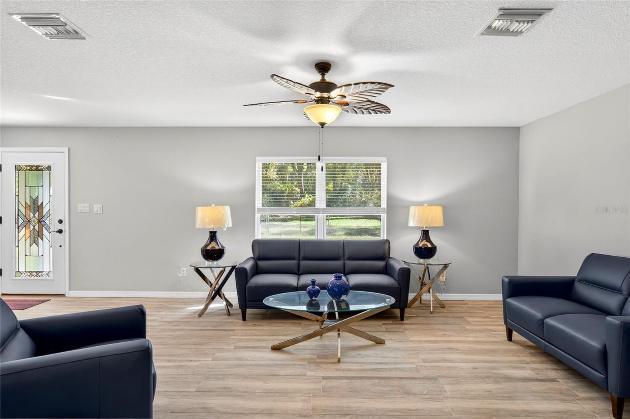 201 N West Street, Interlachen, FL 32148 Photo