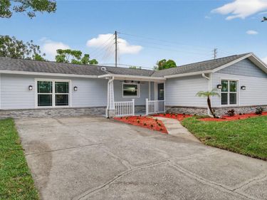 302 LEAFWOOD ROAD, TARPON SPRINGS, FL 34689