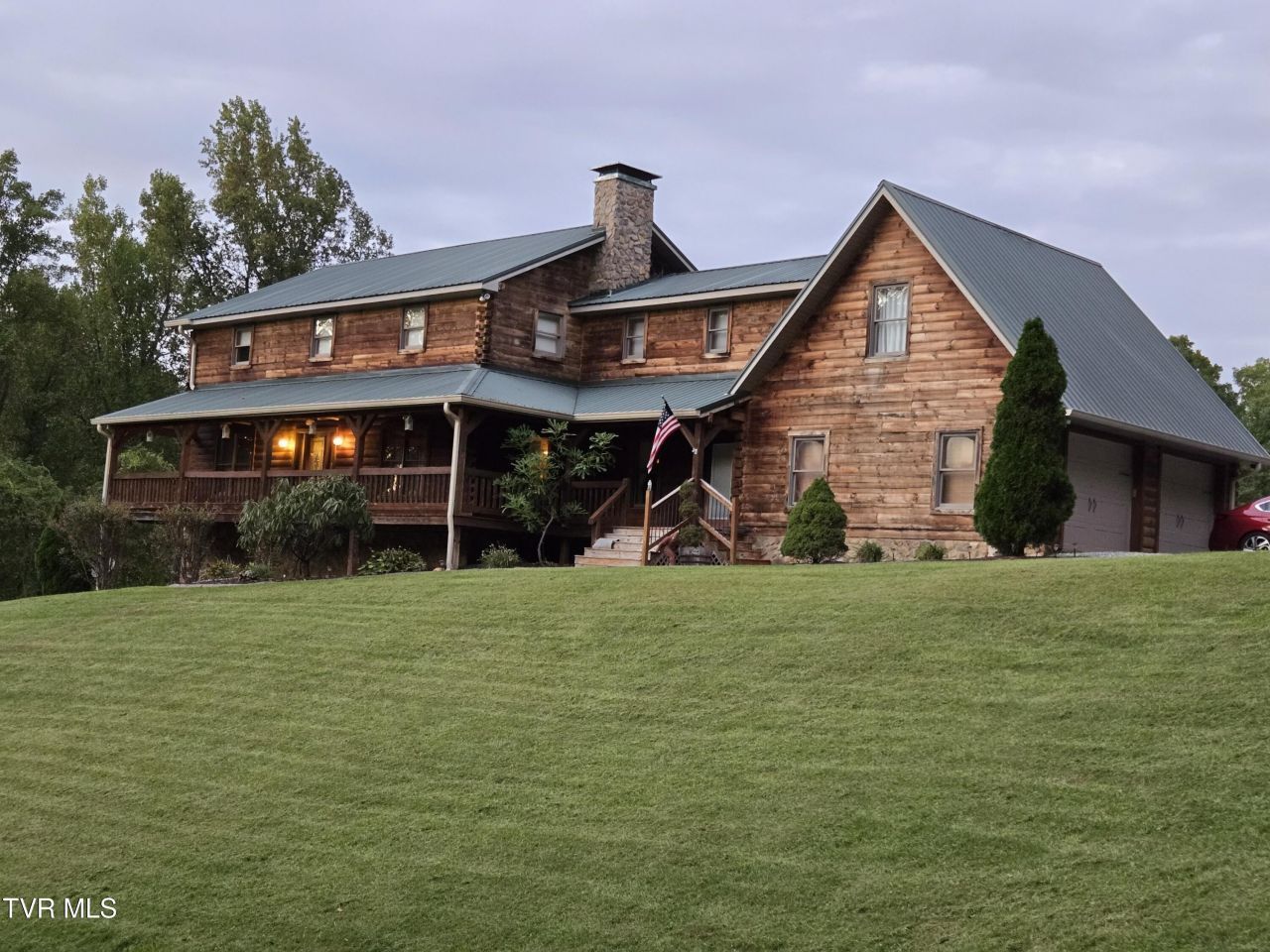 255 Bank Drive, Fall Branch, TN 37656 Main Photo