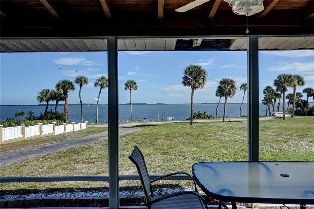 4103 S Indian River Drive, Fort Pierce, FL 34982 Photo