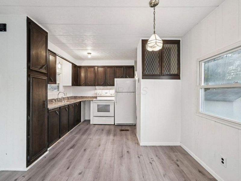 99 Hampton Lane, Reynoldsburg, OH 43068 Photo 10