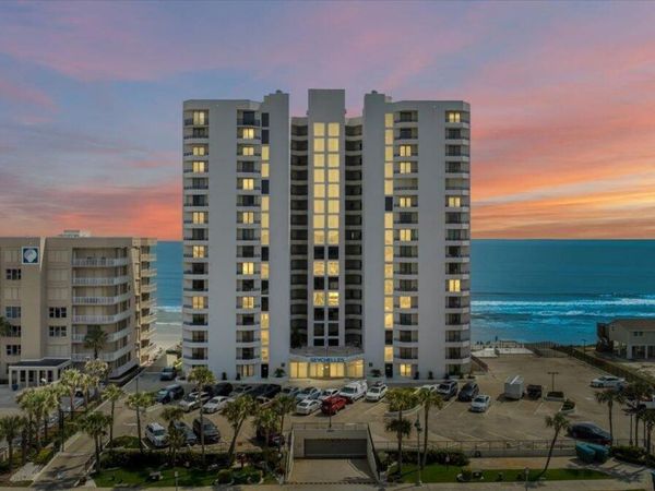 3855 S Atlantic Avenue, Unit PH5, Daytona Beach Shores, FL 32118