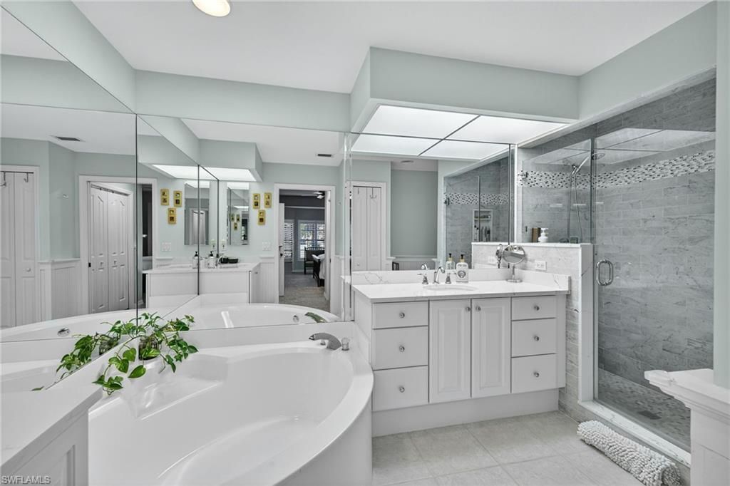 5735 Grande Reserve Way, Unit 4-402, Naples, FL 34110 Photo