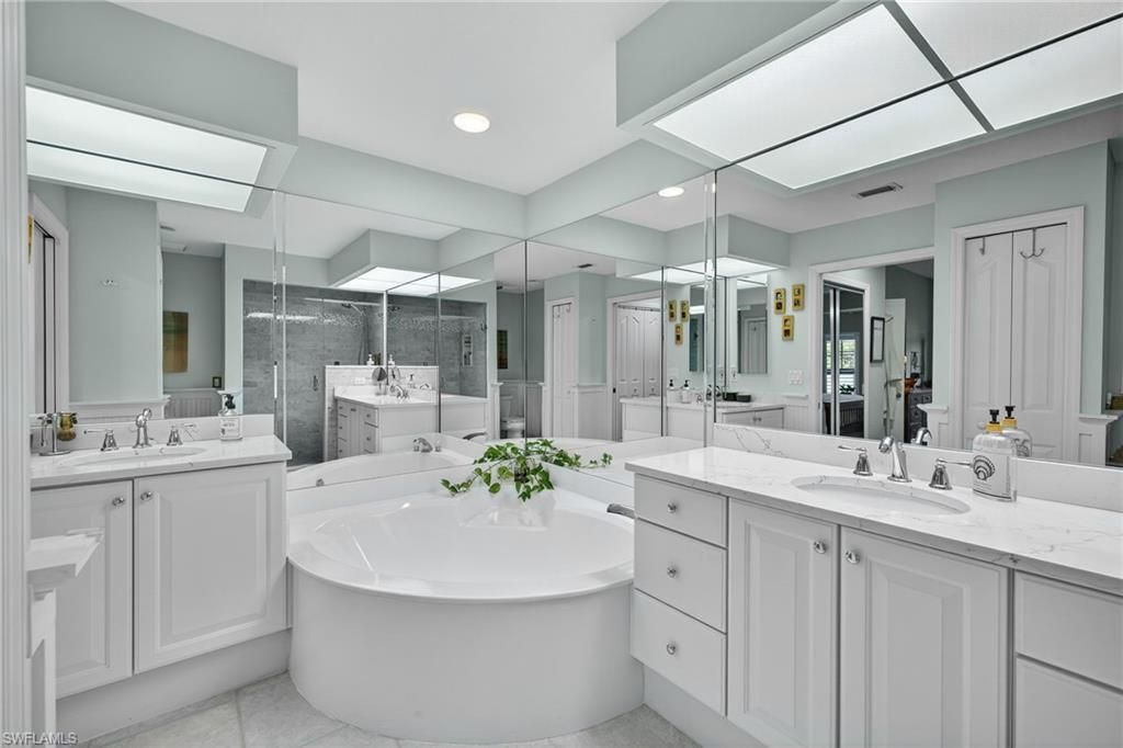 5735 Grande Reserve Way, Unit 4-402, Naples, FL 34110 Photo