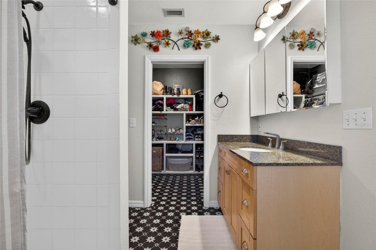 3990 59th Way N, Saint Petersburg, FL 33709 Photo