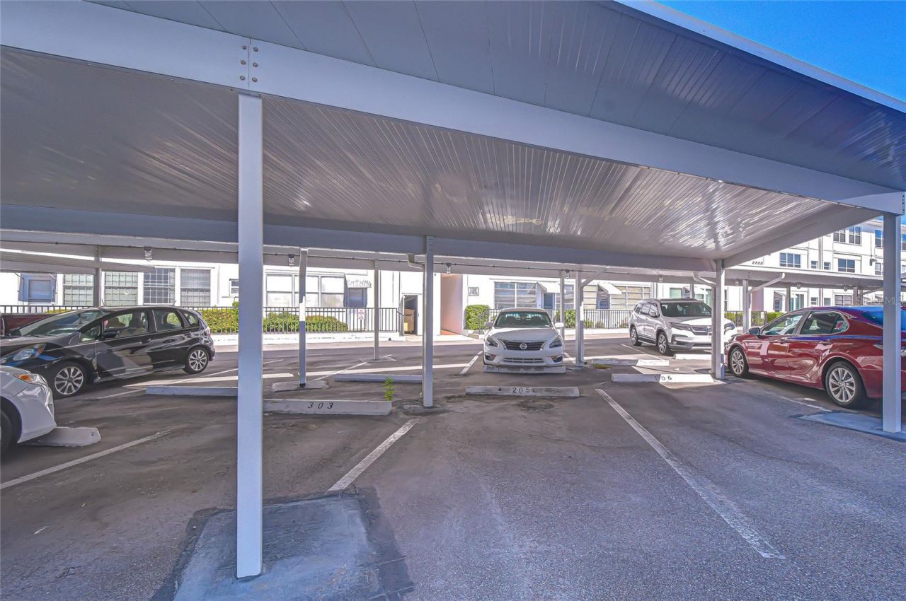 5155 9th Avenue N, Unit 205, Saint Petersburg, FL 33710 Photo