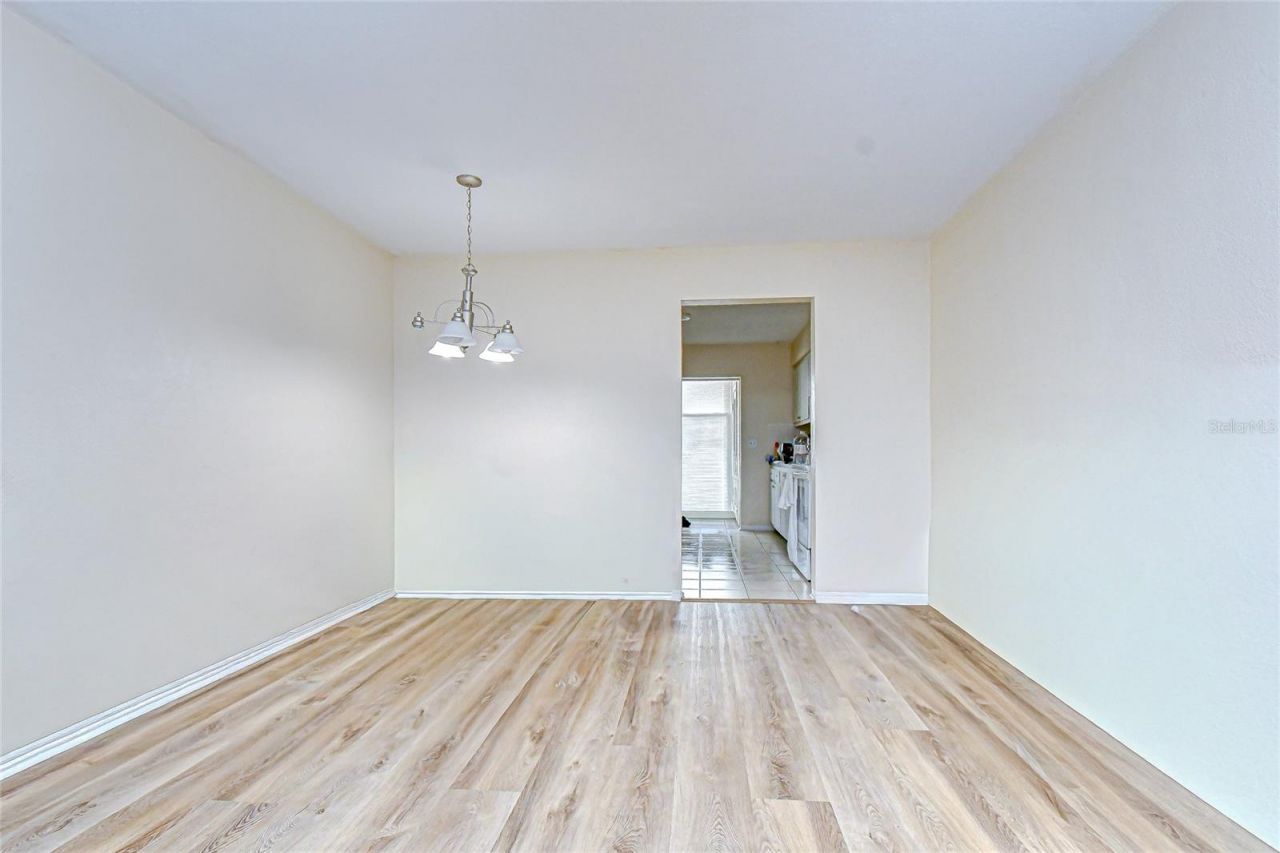 5155 9th Avenue N, Unit 205, Saint Petersburg, FL 33710 Photo